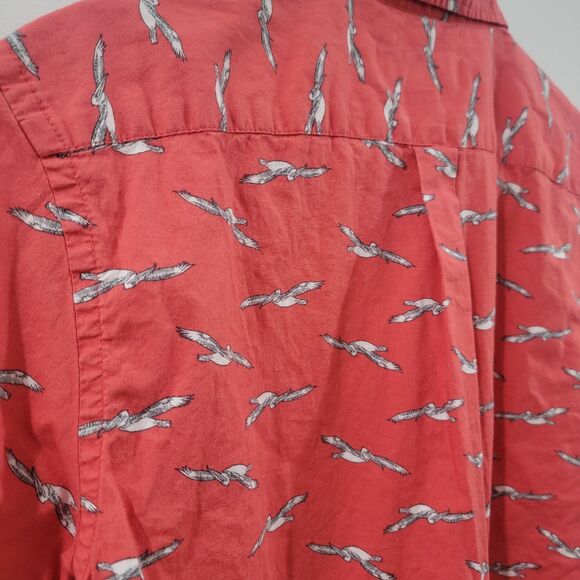 Old Navy The Classic Shirt Mens Button Up Size Large Seagulls Summer Vacation - Picture 6 of 6